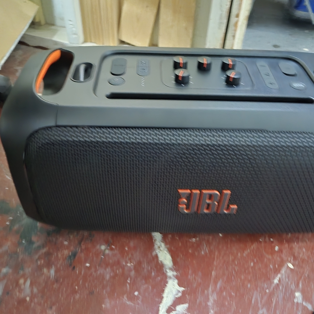 JBL powerful bass Boost